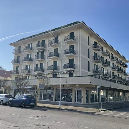 Bilocale Rubino Con Piscina - * Lido di Jesolo